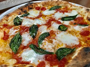 015ec7b61ff81b4b2f8b5a95b71879b55d66328112